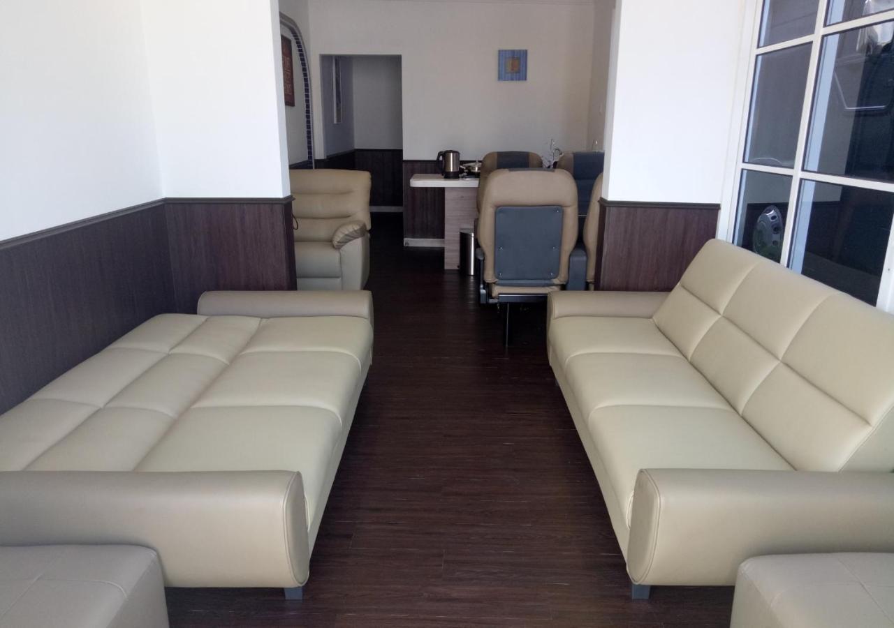 Rv @ U Garden Stay Skudai Buitenkant foto